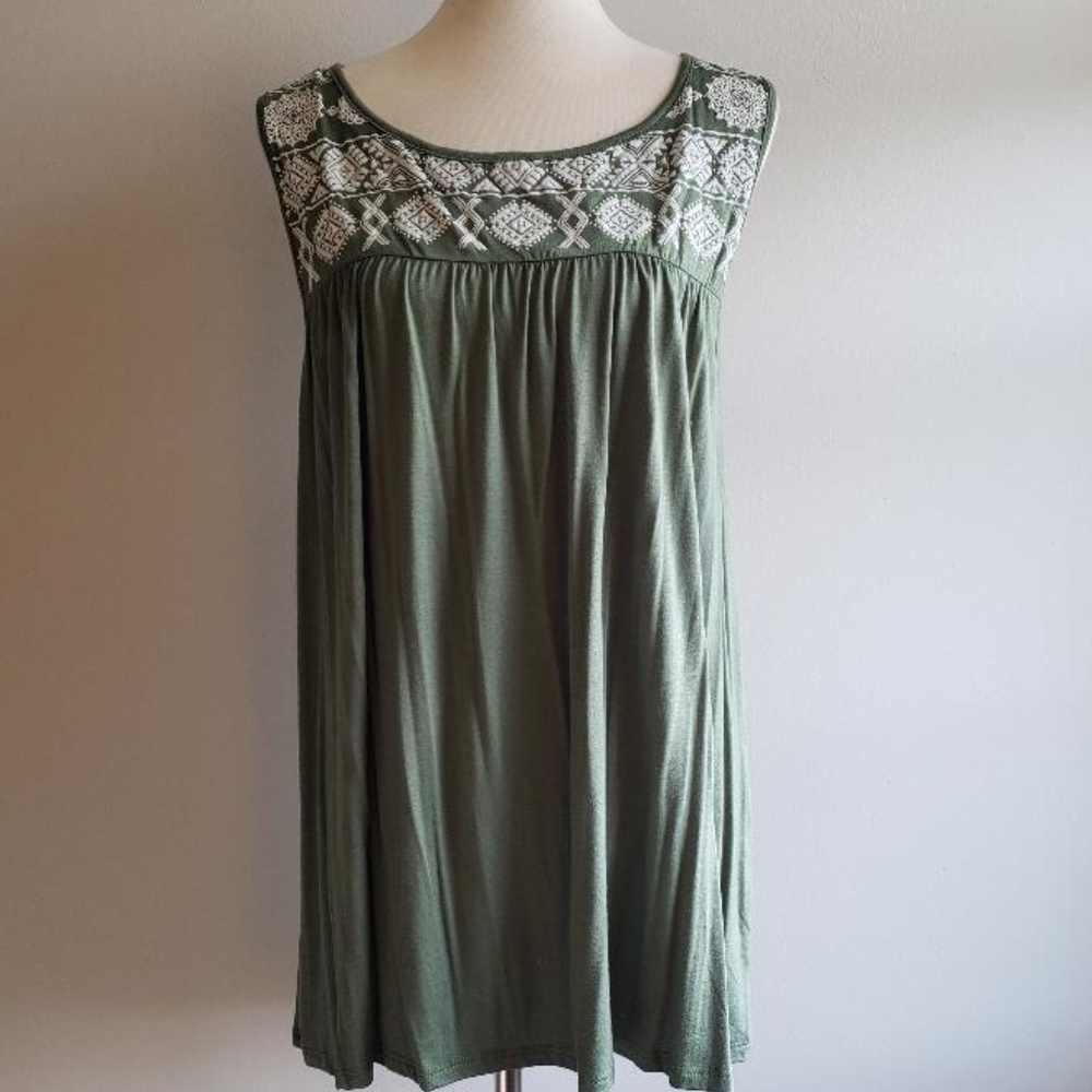 Sweet Claire Green Peasant Yoke Tank Top 1X NEW